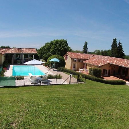 Gites La Bakenia Villeneuve-sur-Lot Ngoại thất bức ảnh