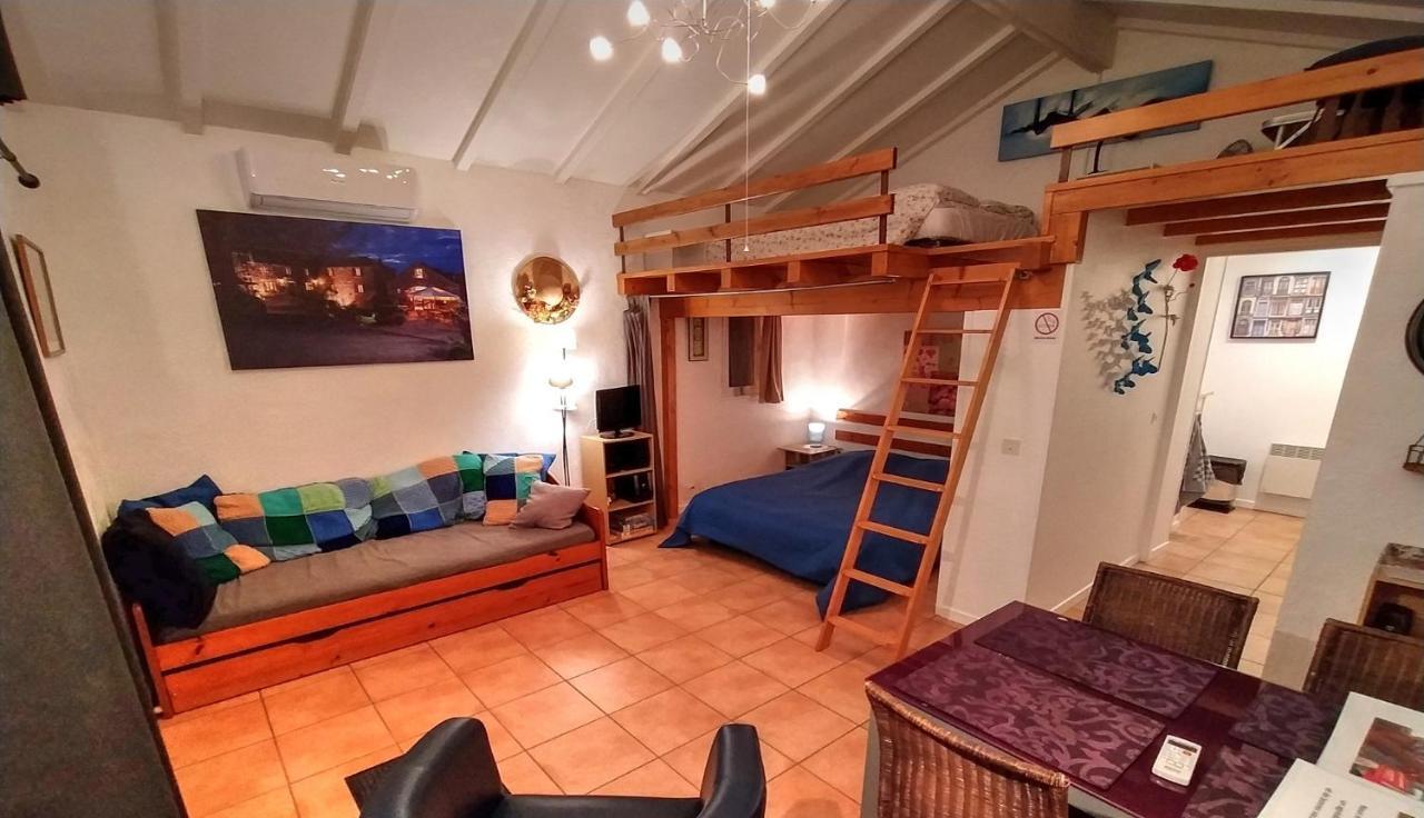 Gites La Bakenia Villeneuve-sur-Lot Ngoại thất bức ảnh